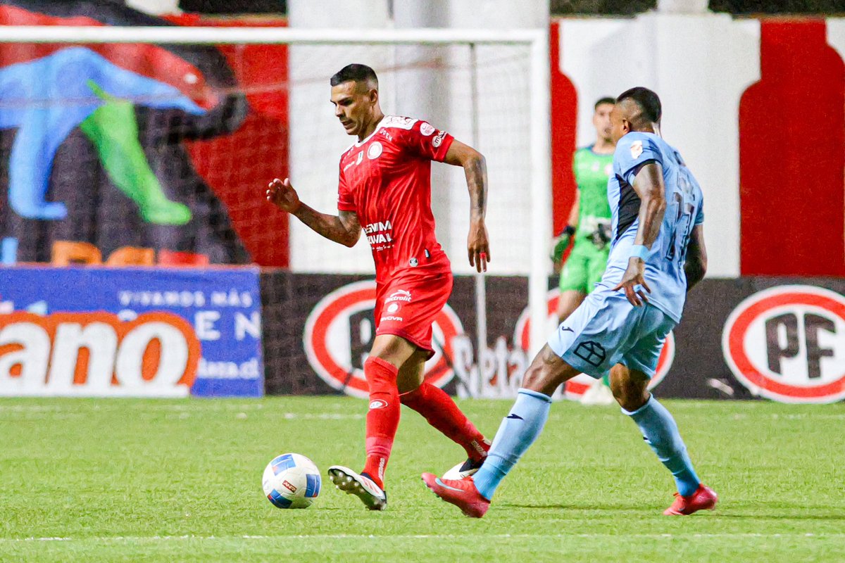 No fue el partido que esperábamos tener y sabemos que hay situaciones que no nos pueden volver a pasar. 

Ahora a corregir lo que no se hizo bien y trabajar pensando en el próximo. Queda mucho todavía. 

<a href="/ulcsadpoficial/">Unión La Calera SADP</a>