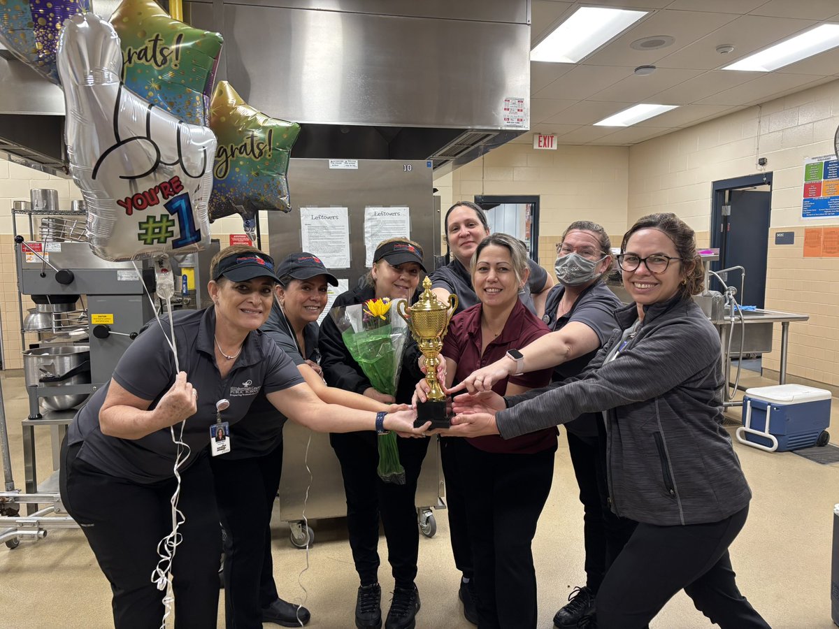 Davis Elementary (@hcpsdavises) on Twitter photo Congrats to our amazing Student Nutrition team! What an amazing group of ladies! <a href="/HCPSNutrition/">Student Nutrition Services</a> Congrats to our amazing Student Nutrition team! What an amazing group of ladies! <a href="/HCPSNutrition/">Student Nutrition Services</a>