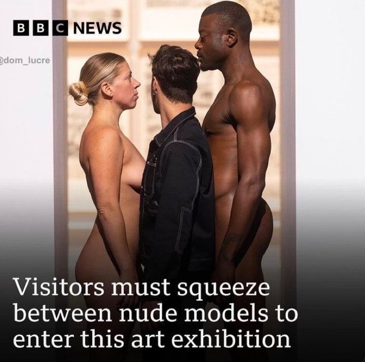 As a guy, who are you facing to enter this museum? 🤔 #artexhibition #BBCNews