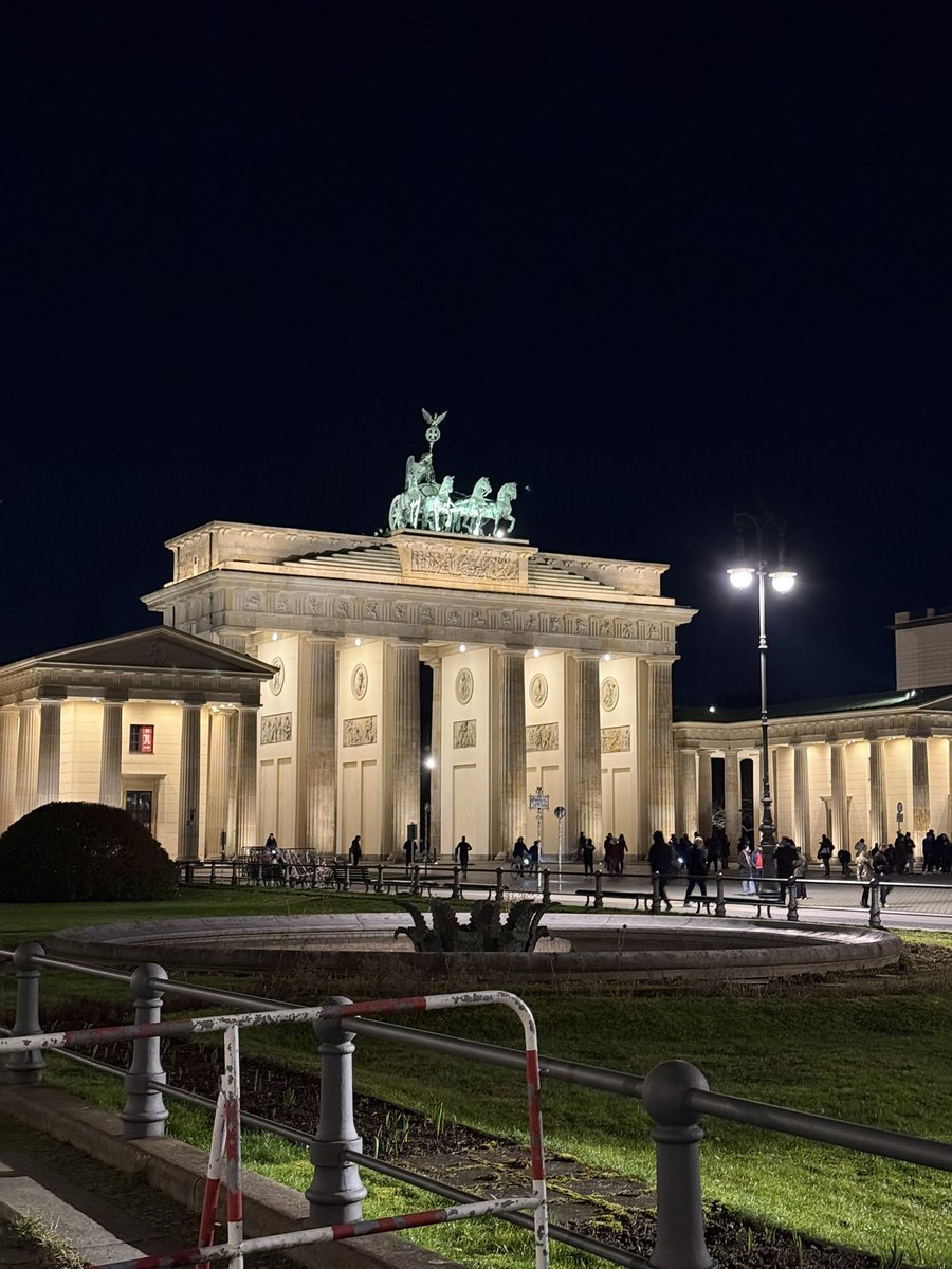 ViajeMapache's tweet photo. 🇩🇪 ALEMANIA | Mañana empieza la #ITB Berlín y hay que aprovechar https://t.co/UhHxBzp78A