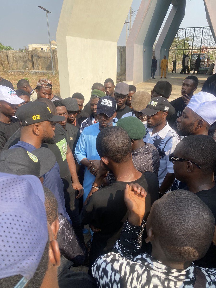 NausNational's tweet photo. STATE OF THE NATION.
The leadership of The National NAUS joined the struggle at Federal University Lokoja Kogi.We have strongly condemned the reckless trailer driver responsible for the tragic accident that claimed the lives of six Students from the Federal University Lokoja. https://t.co/0ZMe1o0fHq