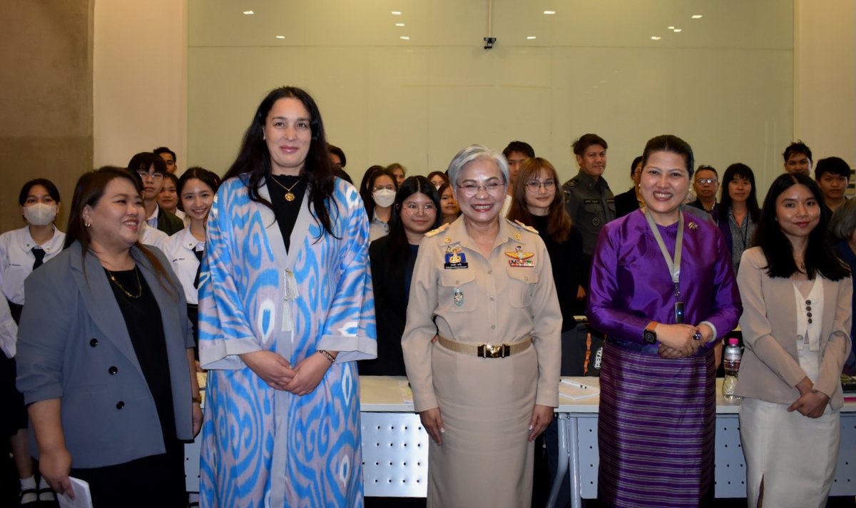 unwomenasia's tweet image. Experts &amp;amp; policymakers discussed the rising threats of tech-facilitated violence &amp;amp; online sexual exploitation and abuse at a #SaferInternetDay panel.

Participants emphasized that stronger policies, survivor-centered responses &amp;amp; accountability are key to safer digital spaces.