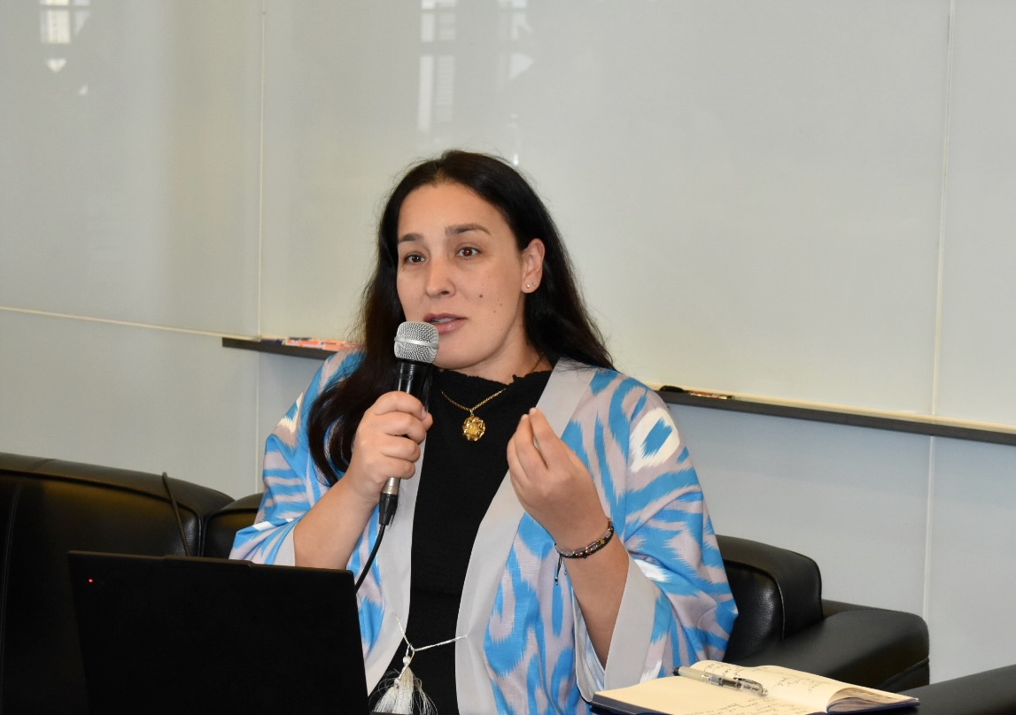 unwomenasia's tweet image. Experts &amp;amp; policymakers discussed the rising threats of tech-facilitated violence &amp;amp; online sexual exploitation and abuse at a #SaferInternetDay panel.

Participants emphasized that stronger policies, survivor-centered responses &amp;amp; accountability are key to safer digital spaces.