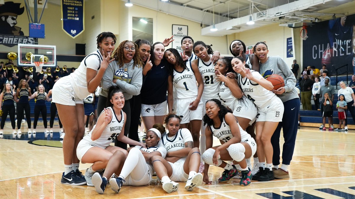 CSUBucsWBB's tweet photo. Regular Season ✅, 𝐍𝐞𝐱𝐭 𝐂𝐡𝐚𝐩𝐭𝐞𝐫 📖

#ClimbTheLadder https://t.co/jvfY3snUr4