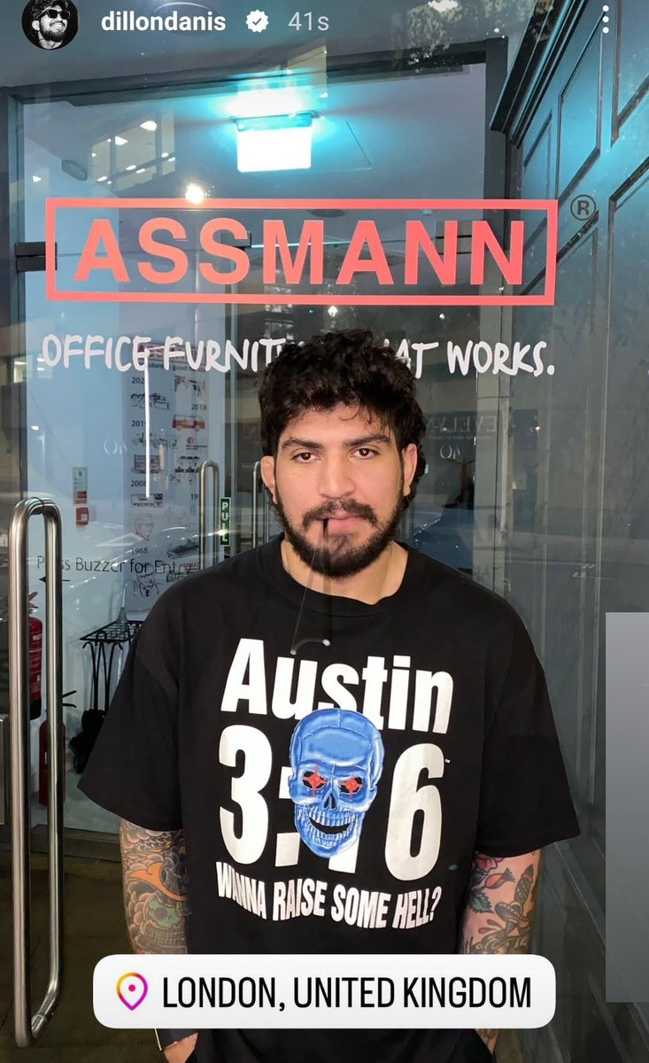 BoxdInPromotion's tweet image. .@dillondanis is in London ahead of tomorrow for .@MisfitsBoxing 21: UNFINISHED BUSINESS Launch Press Conference 🥊

As he headlines against .@KSI on March 29th in Manchester at the AO Arena 🎬

#MisfitsBoxing21 #KSIDanis #Misfits21