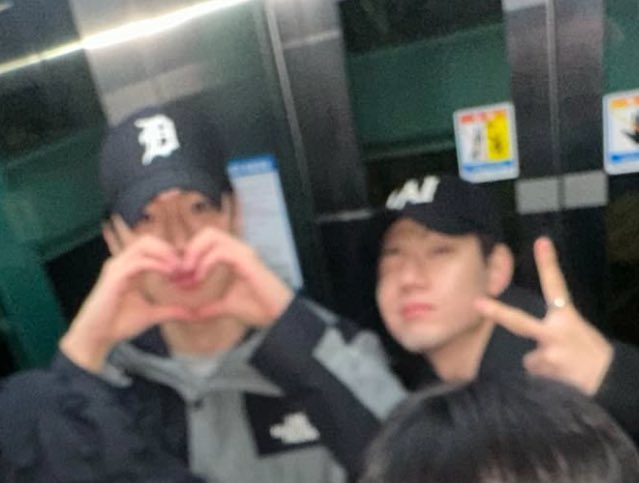 rightright67's tweet image. 꿋꿋하게 나만하는 길 가본다