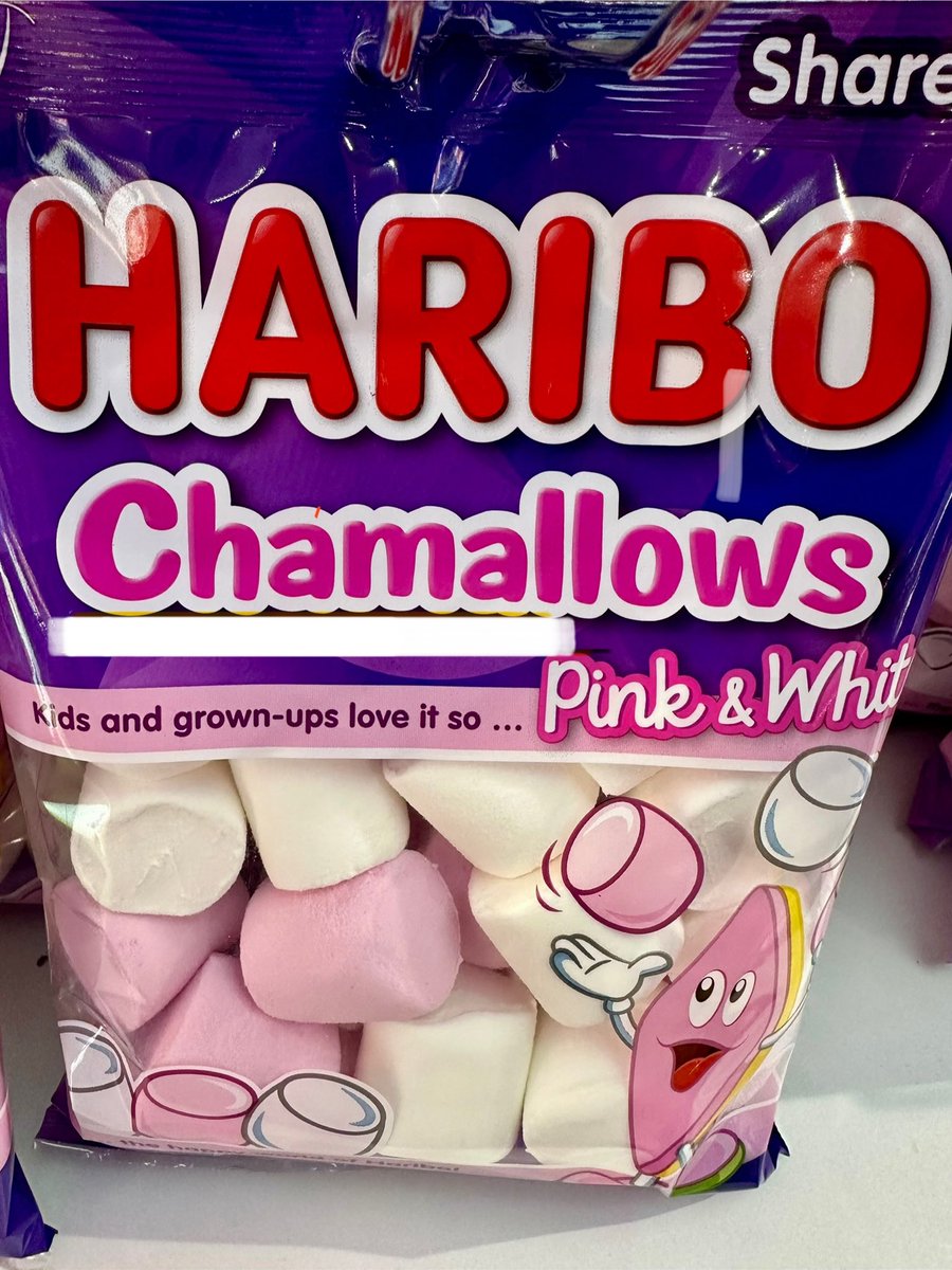 Now I know why <a href="/AlexPereiraUFC/">Alex "Poatan" Pereira</a> says “Chama” so much folks! What a softie he is really 😀 #UFC313 #poatan #chama #alexpereira #haribo