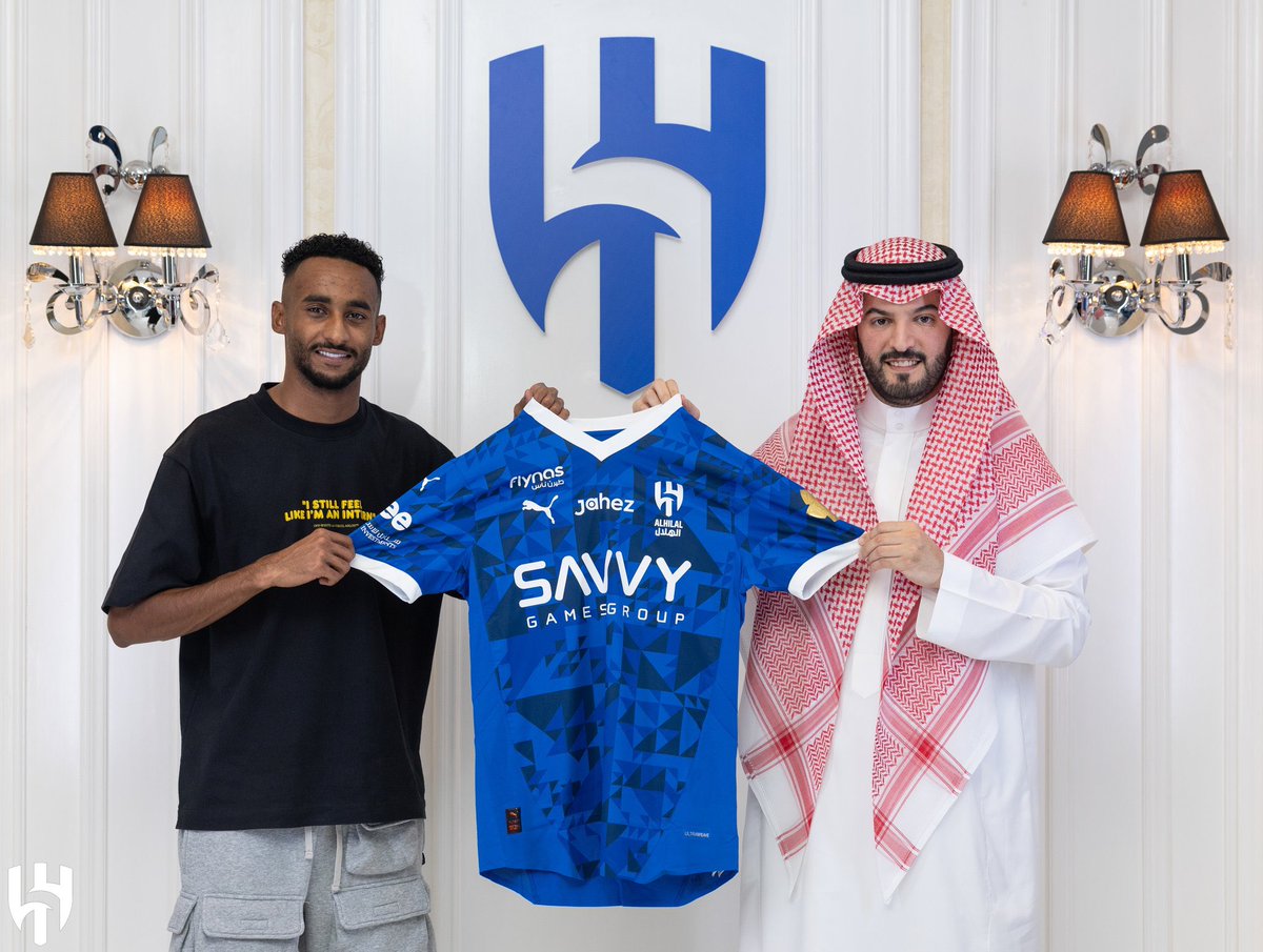 bt3's tweet image. 🚨🚨🚨🚨🚨🚨🚨🚨🚨🚨🚨🚨🚨🚨

عاااااااااااااااااااااااااااااااااااجل — @A_AlHameedi:

قيمة انتقال متعب الحربي لـ الهلال 123 مليون

الشباب طلب من الهلال تقديم موعد سداد الدفعة الثانية

الهلال اشترط تقليص القيمة تقريبًا 15-20%

إدارة الشباب رضخت للشرط ووافقت لحاجتها الملحة

😱💣