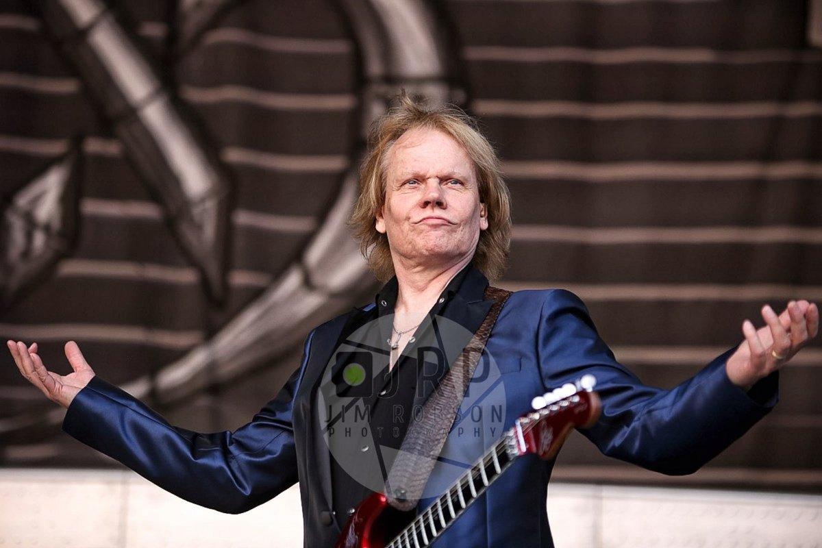 JimRobson11's tweet image. •
Styx founding member James Young during their performance here in Columbus Ohio.

#singer  #columbus #Ohio #singersongwriter #styx #jamesyoung #rocknroll #canon #canonusa #photography  #musiccity #rockmusic #rock #longliverock #photographer #photooftheday #photos