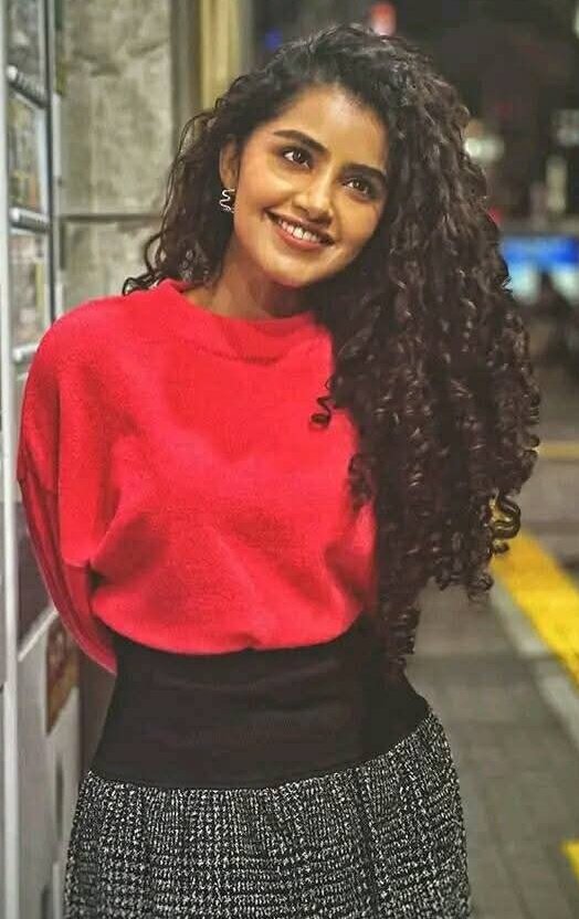 jillaqueen's tweet image. Happy Tuesday X Mates 🦋 
#AllisWell ❣️