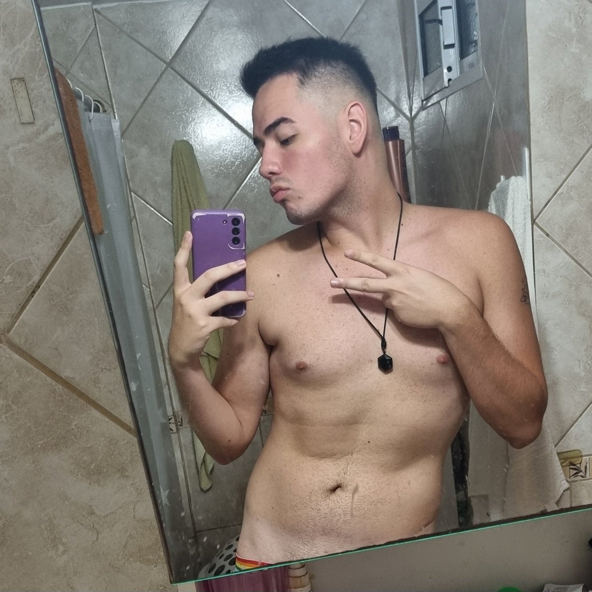 Luchito🏳️‍🌈 tweet media