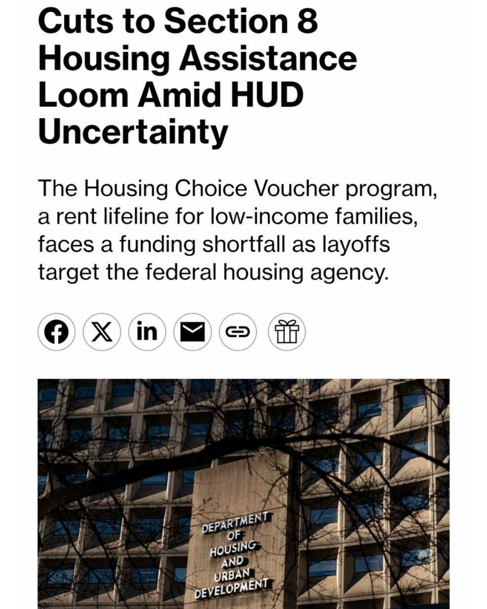 The Housing Choice Voucher program, which provides rental assistance to 2.3 million low-income households, faces uncertainty due to proposed workforce cuts at HUD and funding discussions on Capitol Hill.

Read Full Article: bloomberg.com/news/articles/…