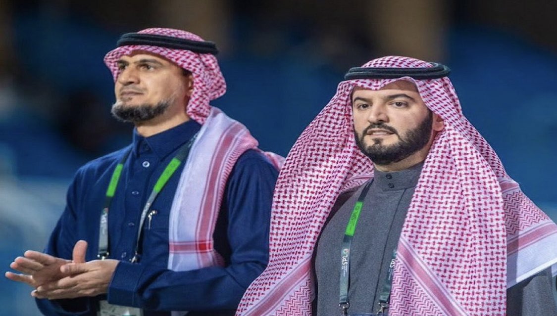 🚨 البوادر تشير إلى أن 🙅🏼‍♂️🙅🏼‍♂️🙅🏼‍♂️
( هلال بن نافل وبن مفرج ) سيتأخر بالنتيجة والمدافع النكبة ( البليهي ) موجود السبب الأول و الرئيسي لهزائم الفريق في الآونة الأخيرة ، خاصة بعد قدوم المدرب البرتغالي لباختاكور الذي أظهر تحسنًا ملحوظًا في التنظيم والتماسك الدفاعي 

•• الشواهد السابقة