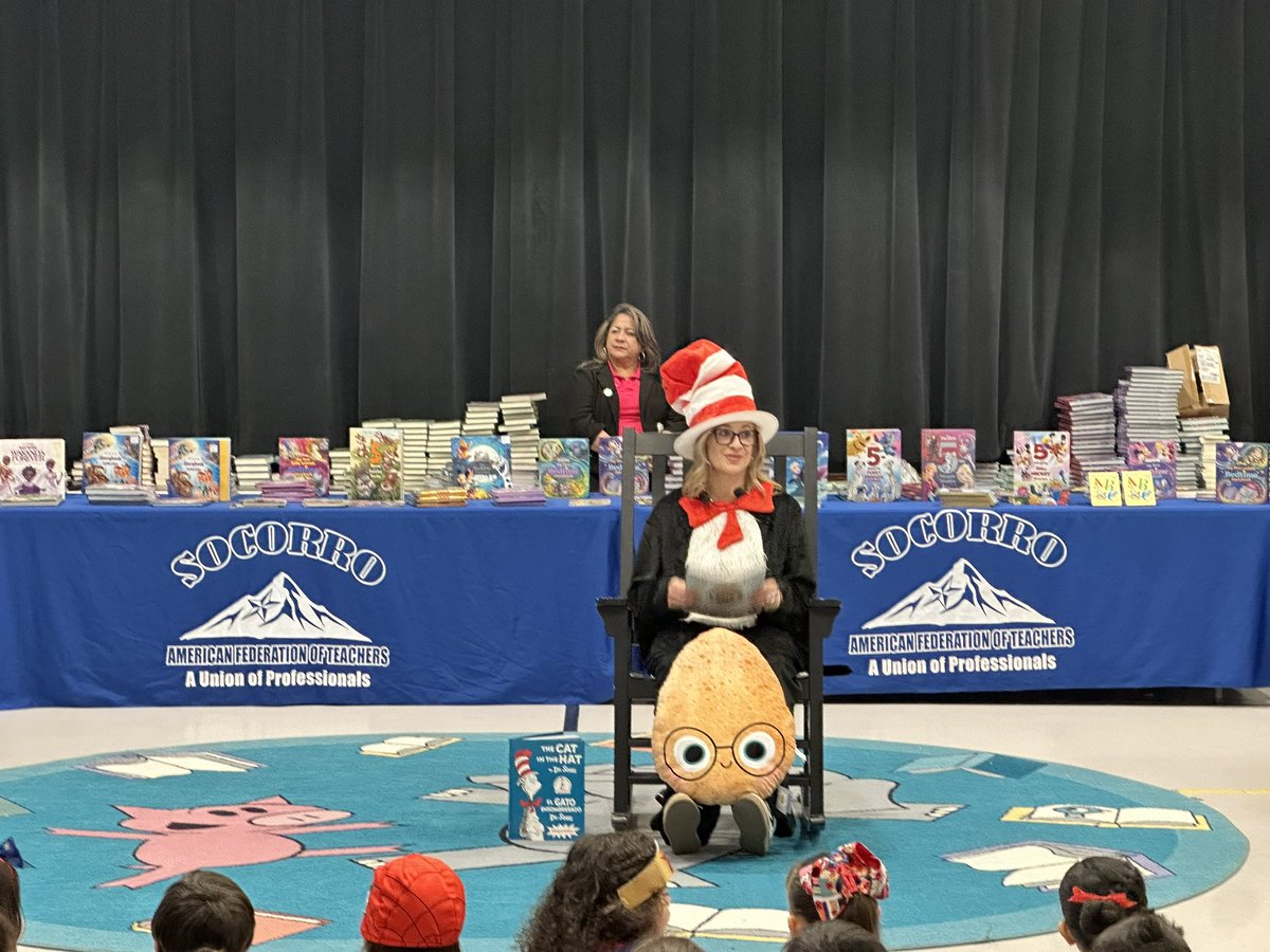 Melissa Rodriguez (@mrod_cbne) on Twitter photo All jackrabbits received free books today! Thank you AFT for the generous donation and for our amazing guest readers! πβ€οΈ <a href="/SISD_ES/">Jennifer Trejo</a> <a href="/LOHara_CBNE/">Lily O'Hara</a> <a href="/BNarbuth_ES/">Fernie Miranda</a> All jackrabbits received free books today! Thank you AFT for the generous donation and for our amazing guest readers! πβ€οΈ <a href="/SISD_ES/">Jennifer Trejo</a> <a href="/LOHara_CBNE/">Lily O'Hara</a> <a href="/BNarbuth_ES/">Fernie Miranda</a>