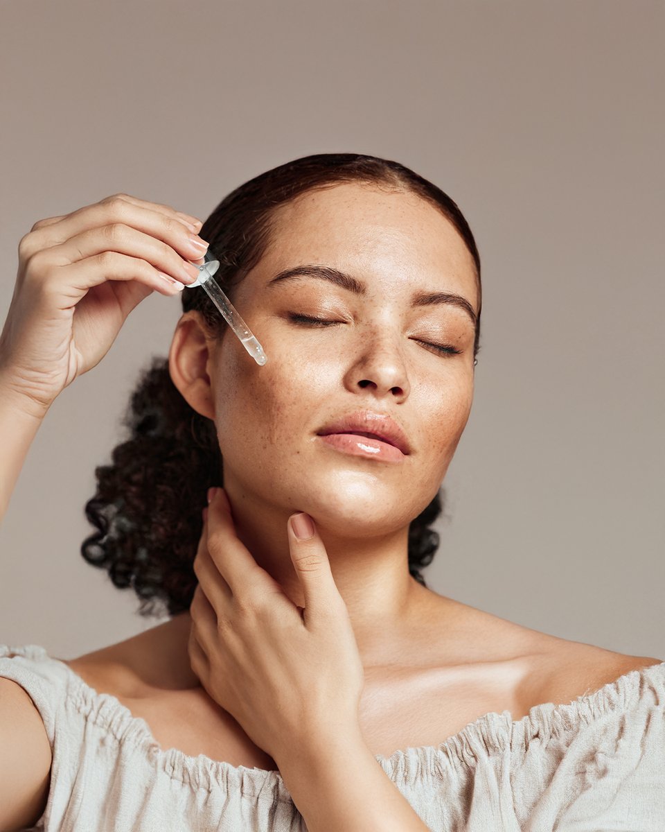 Radiance doesn’t happen by chance, it’s crafted with care. ✨ Give your skin the love it deserves with products designed to keep you glowing from the inside out. Ready to glow? #GlowLikeYouMeanIt #SkincareThatWorks