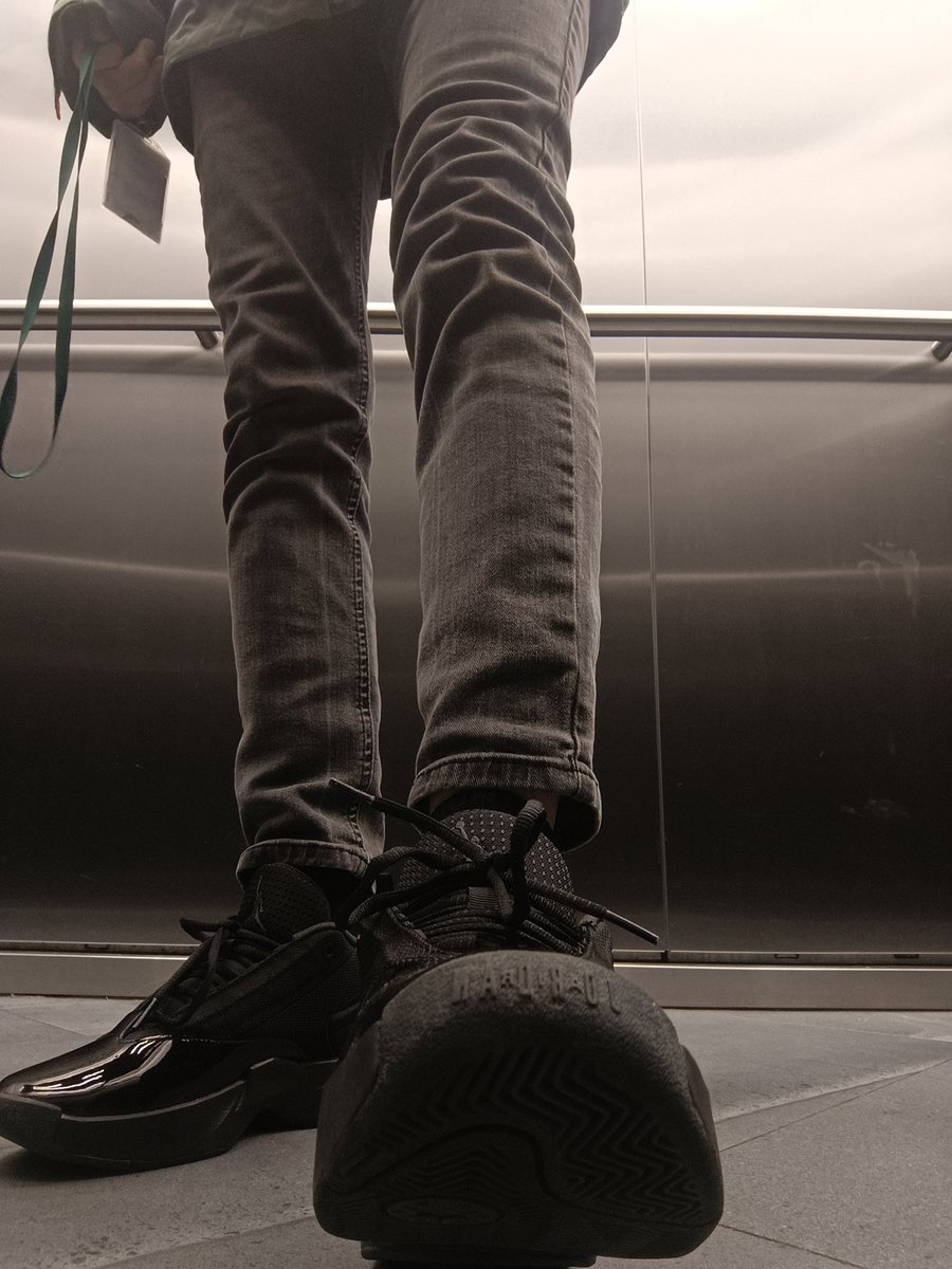 MasterElijah3's tweet image. Clean those Jordan letters, now!