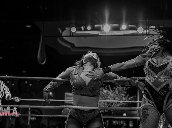 XwlaWrestling's tweet photo. Ouch!!! 🤕 https://t.co/DclMxOAJJ3