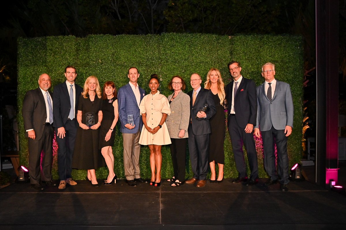 Celebrating Legacy &amp; Philanthropy ✨As United Way Miami marks 100 years, we honored visionary leaders shaping our community.
🏆 Jo &amp; John Sumberg 
🌟 Michael Gold 
💙 Jack Lowell 
Learn more: bit.ly/41fmaV1