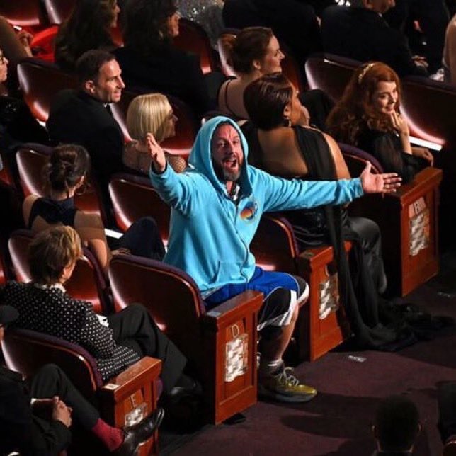 me presenting on a call vs in the team chat