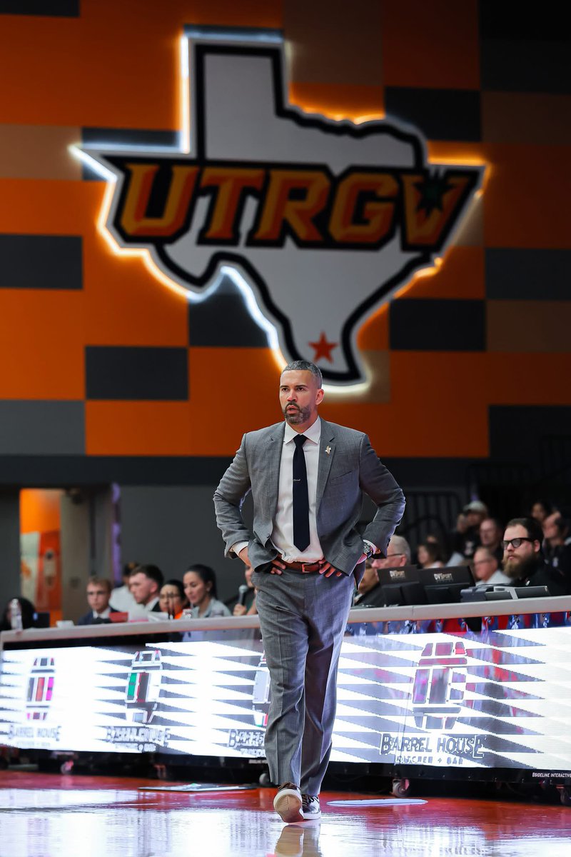 Chasse Conque (@chasseconque) on Twitter photo What a night for <a href="/UTRGVmbb/">UTRGV Men’s Basketball</a>!
✅ Big SLC win & atmosphere at the Fieldhouse
✅ Coach <a href="/KahilFennell/">Kahil Fennell</a> becomes the winningest 1st yr. HC in program history
✅ Vaqueros capture only the 2nd winning season since 2007-08 (many more to come)
Excited for the future of 🏀 in the 956!✌🏼 What a night for <a href="/UTRGVmbb/">UTRGV Men’s Basketball</a>!
✅ Big SLC win & atmosphere at the Fieldhouse
✅ Coach <a href="/KahilFennell/">Kahil Fennell</a> becomes the winningest 1st yr. HC in program history
✅ Vaqueros capture only the 2nd winning season since 2007-08 (many more to come)
Excited for the future of 🏀 in the 956!✌🏼