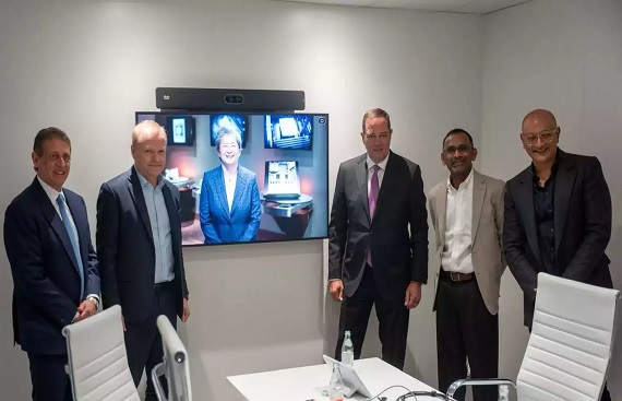 SINewsUpdates's tweet image. Jio, Nokia, AMD &amp;amp; Cisco Launch AI-Powered Platform to Transform Telecom

Read More: qrcd.org/8Gjm

Lisa Su, Chair and CEO, @AMD
Pekka Lundmark, President and CEO, @nokia
@Cisco

#networkmanagement #telecomindustry #RadioAccessNetwork #SmallLanguageModels