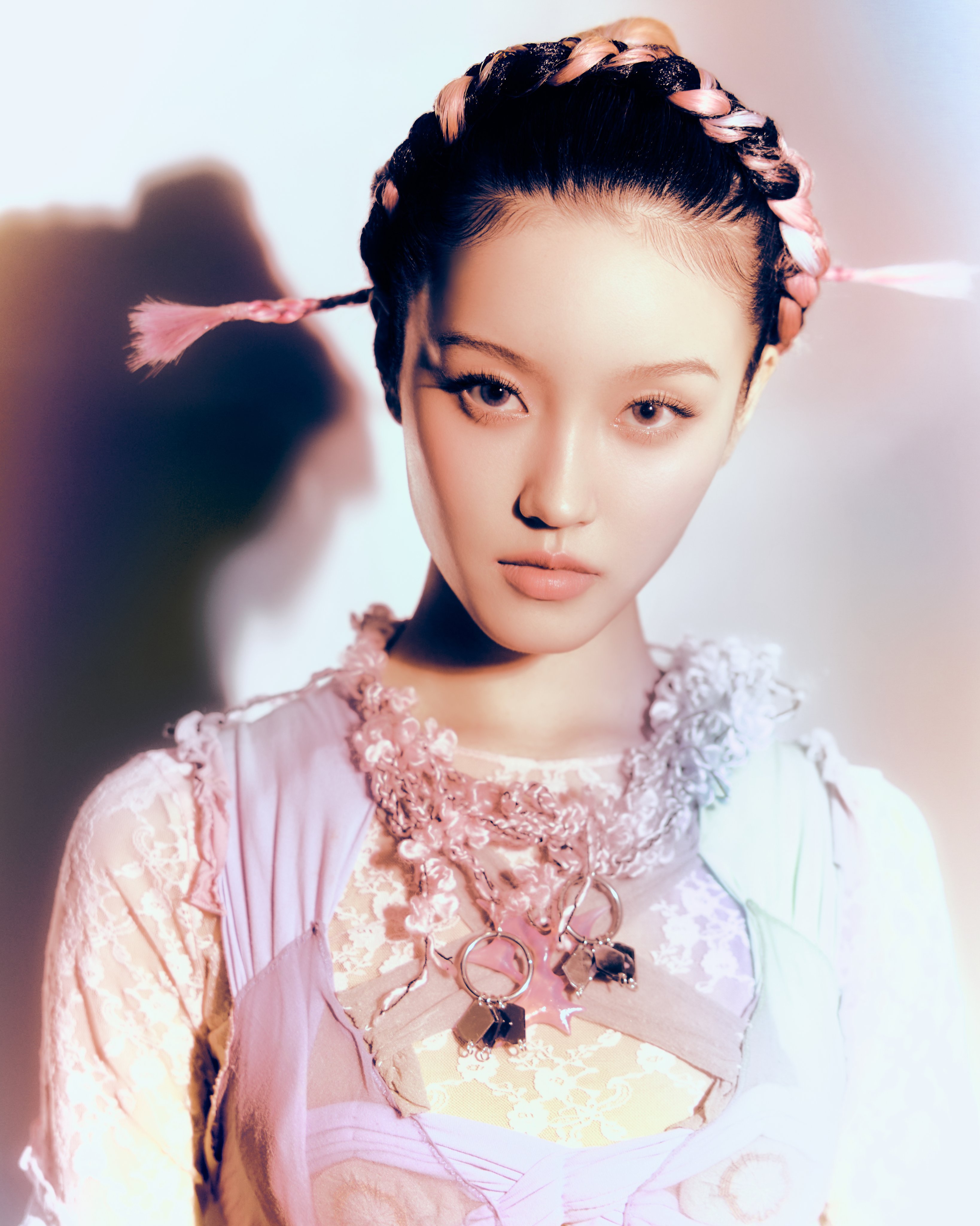 GlL0atIaAAEI3B6?format=jpg&name=4096x4096