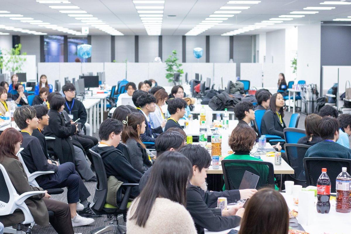 昨日、LayerXの稲田さん・UPSIDERの伊藤さんと『スタートアップで圧倒的に突き抜ける方法』というテーマで登壇させていただきました！

会場だったFinTオフィスには70名以上の方が来てくださり、熱い空間で楽しかったです。

懇親会でもたくさんの方とお話しできて嬉しかったです！
#若手エースナイト