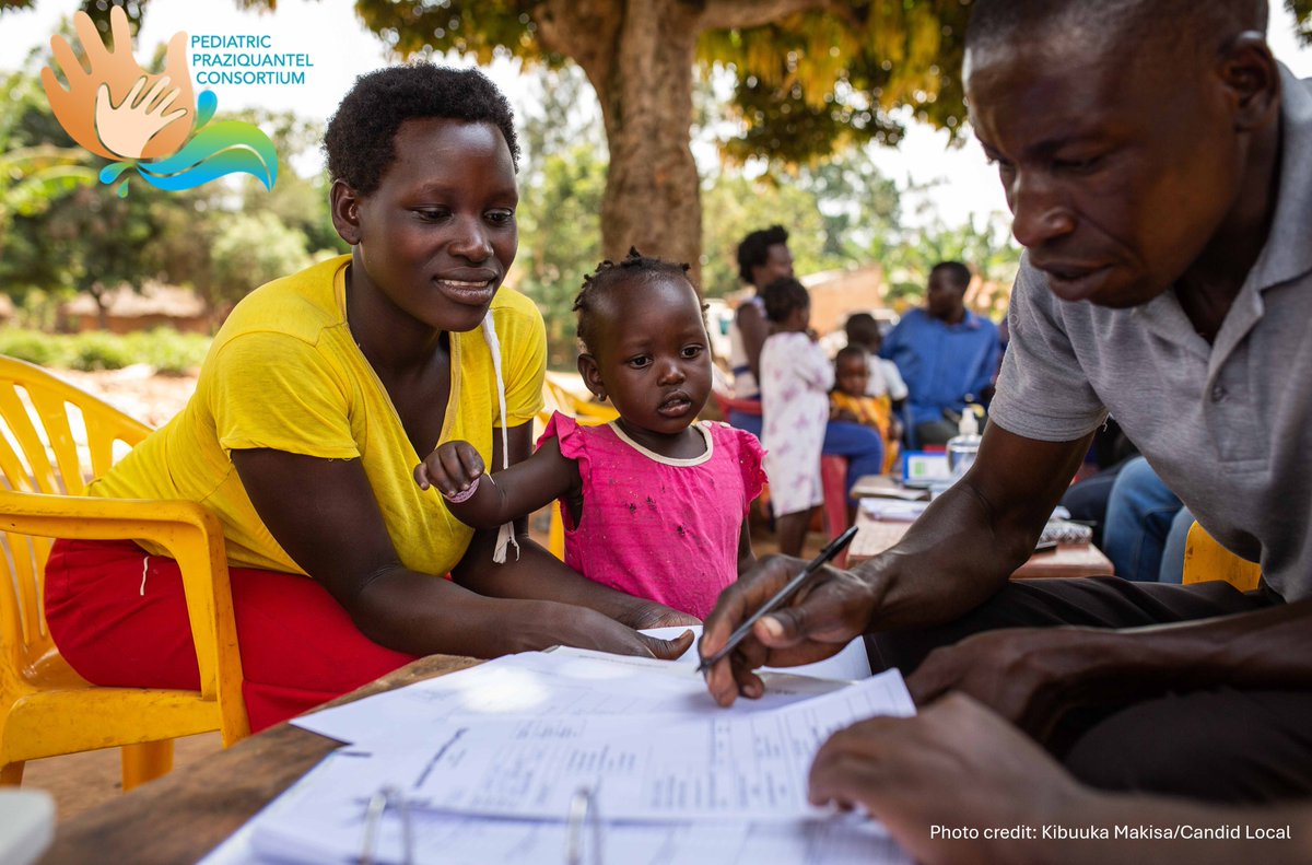 PedPZQ's tweet image. Big news! 🎉 The first preschool-aged child has been treated with our new pediatric treatment for #schistosomiasis in Uganda. 🌍 A major step in addressing the treatment gap for young children fighting this #NeglectedTropicalDisease! 💊👶 pediatricpraziquantelconsortium.org/newsroom/first…