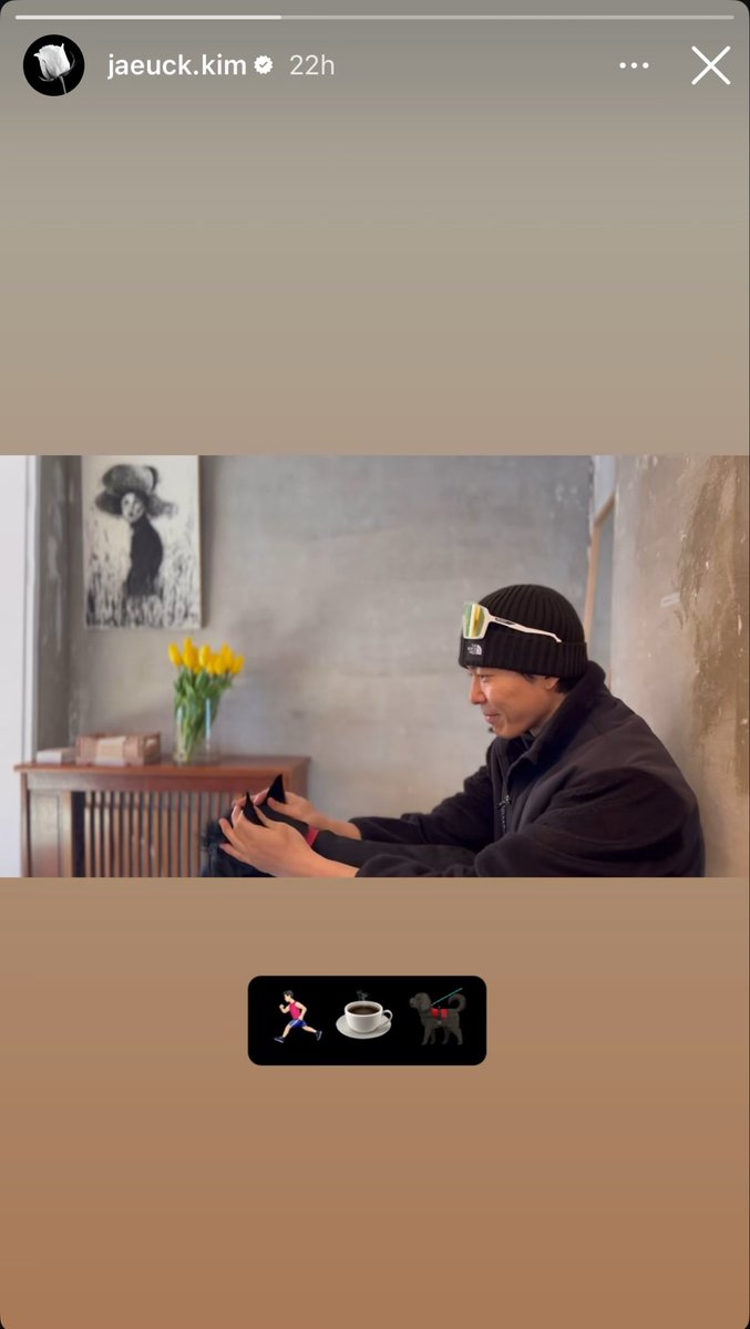 wg2019_on_ao3's tweet image. the kilig I felt seeing that my fave may be into running, too 🥰