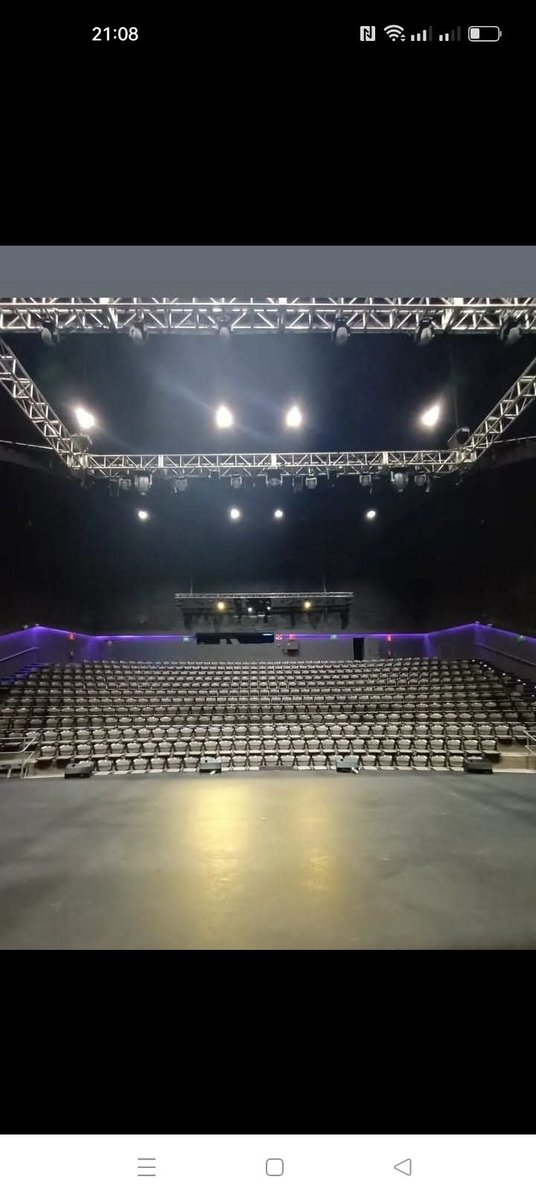 Hoy en Auditorio Cartuja ( Sevilla)
#farandularioTeatro #gira #sevilla