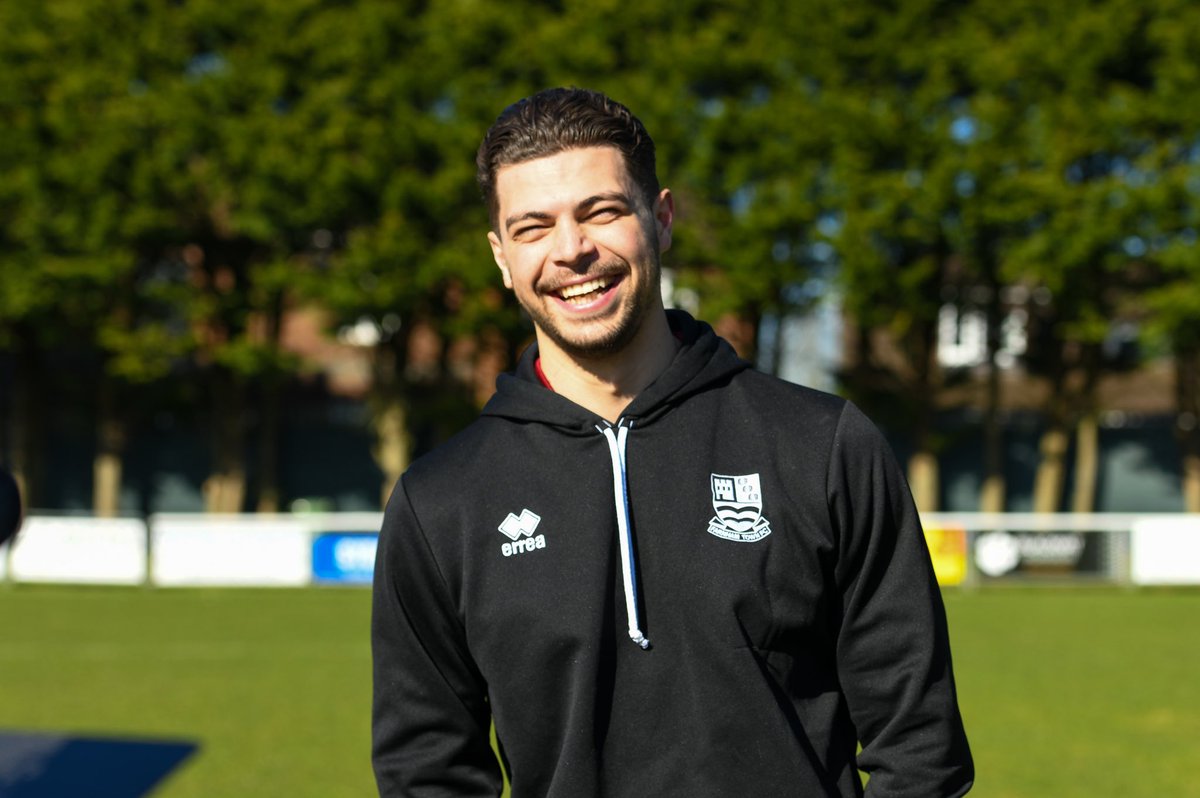 Farnham Town FC (C) (@farnhamtownfc) on Twitter photo Smile if you’re excited for tonight 😁 Smile if you’re excited for tonight 😁