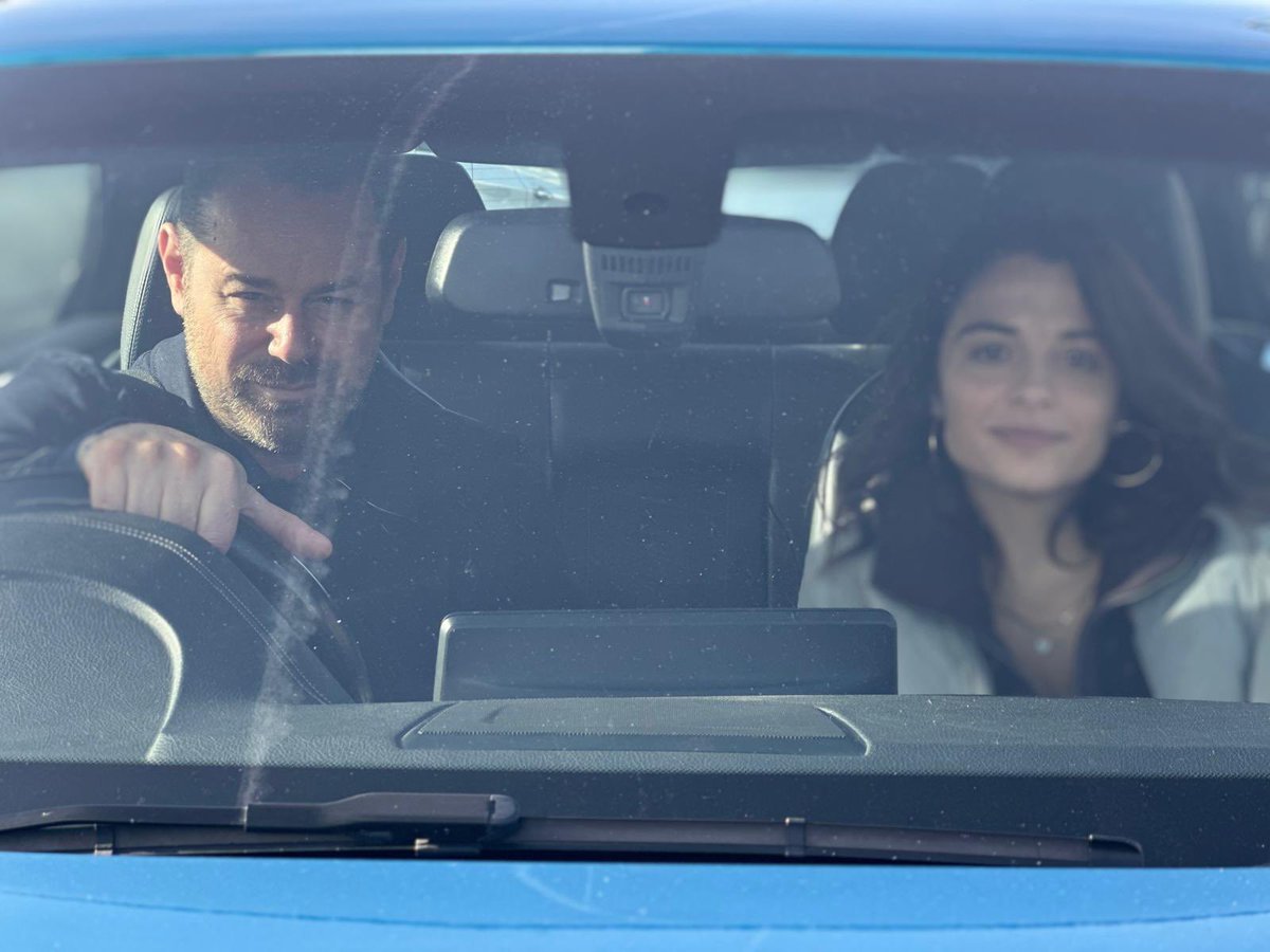 Leicester Square we’re coming for ya! <a href="/MrDDyer/">Danny Dyer</a> <a href="/MarchingPowder_/">Marching Powder The Movie</a> #nicklove #marchingpowder