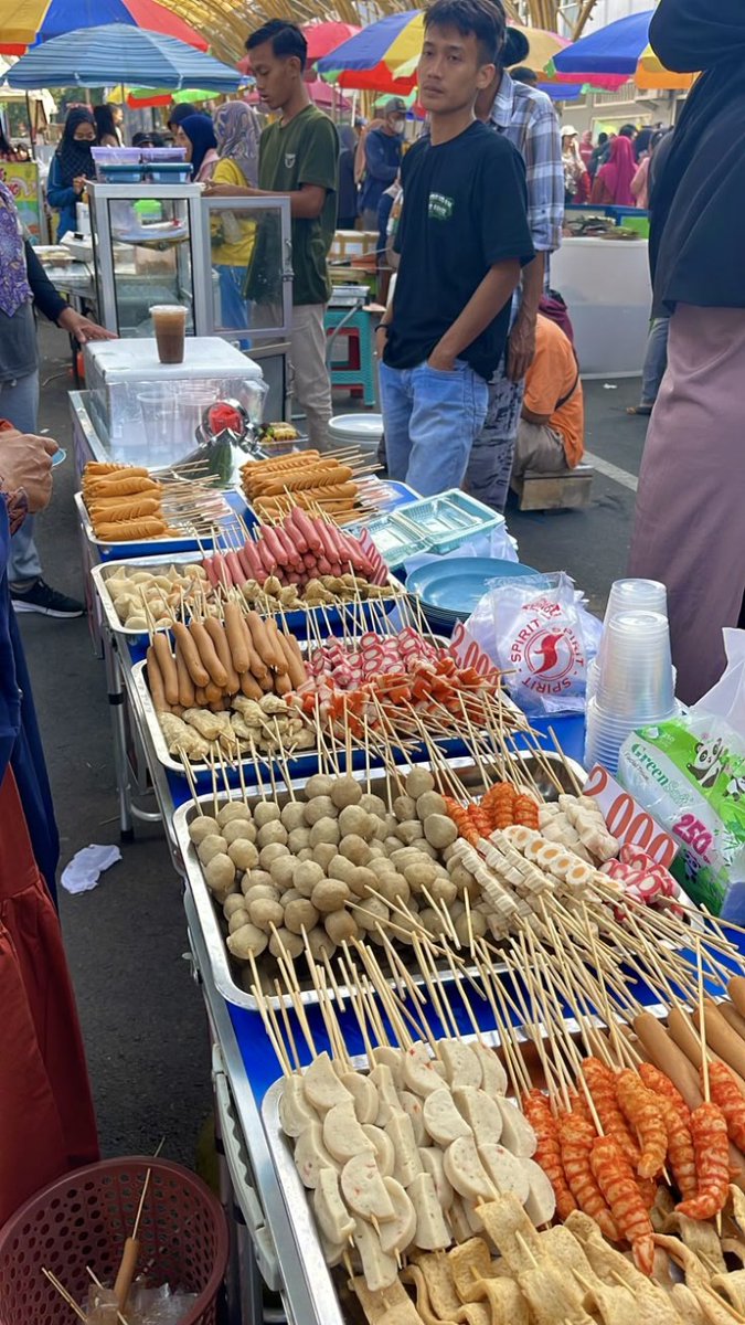 tugujatim's tweet photo. Ngabuburit Seru dan Bermakna! 5 Aktivitas Kekinian untuk Gen Z Saat Ramadan - https://t.co/C7d4gloDMb https://t.co/qiqNl9g8IH