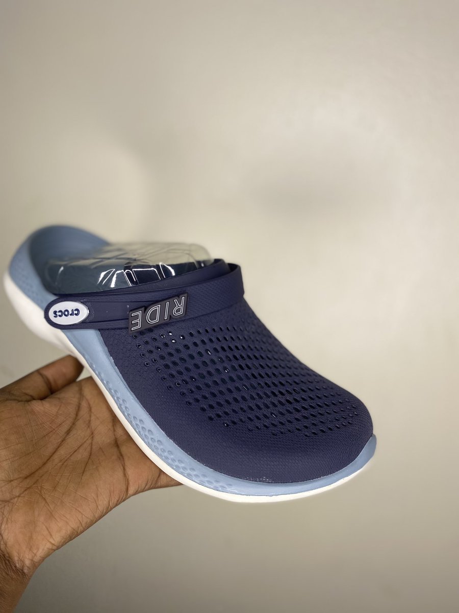 Crocs on sale at only 40,000/=
Watsap or call on  +256706511039