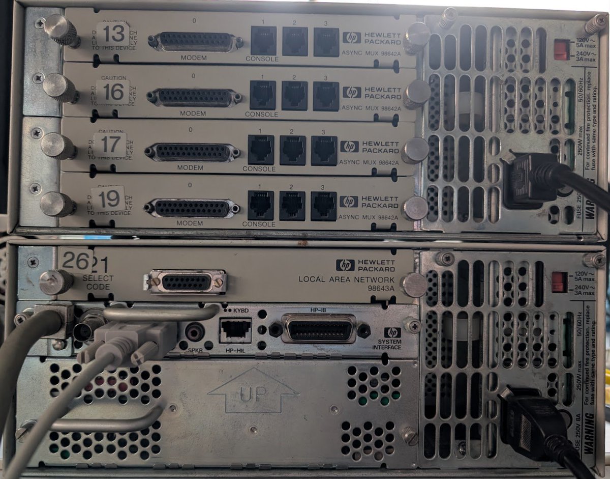 davidrgnz's tweet photo. After replacing a few leaky capacitors in its power supplies, my HP 9000/370 lives! And unlike the /360 I fixed up a week or two back, none of the weird glass tantalum capacitors popped! Now I've just got to sort out some emulated HP-IB drives for it so I can get running an OS. https://t.co/8TvNlCUAvg