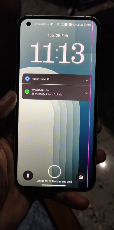 _techibee's tweet image. 🚨 Shame on you, Nothing! A green line issue and all you offer is a 10% discount?😡 @nothing @nothingindia 

Customers with no dents or physical damage are still being blamed. Can you prove it’s their fault? 🤔

So, are Nothing Phones only meant to last a year? After that, you