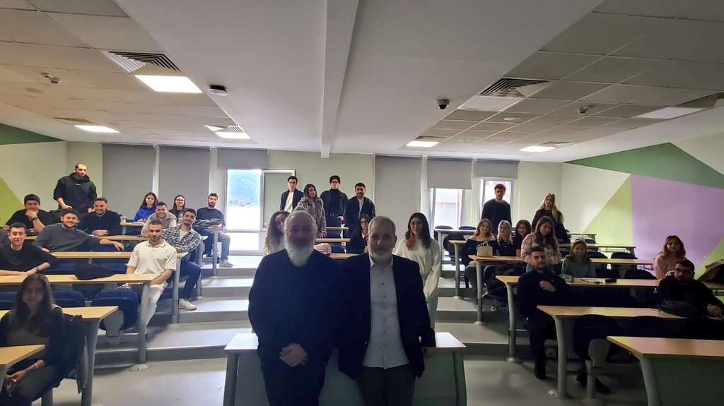 3 Mart Pazartesi İzmir Ekonomi Üniversitesi <a href="/izmirekonomiuni/">İzmir Ekonomi Üniversitesi</a> #İşletme fakültesinde sevgili <a href="/ckucukozmen/">Coskun Kucukozmen</a> hocamın #Ticaret ve #Finans dersi #Workshop etkinliğinde fiziksel sohbetimizle yine ziyaretinize geldik 😉

#Blockchain #Depin #Degen #Runes #Ordinals #Inscription #Metaverse