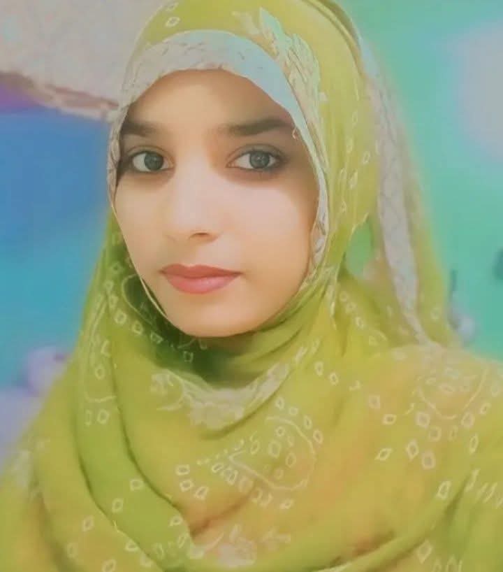 #Asslamu_alaikum______

फैशन के चक्कर मे अपनी आख़िरत खराब न करो गेरो से मोहब्बत करके अपने बाप को ज़लील न करो 
तुम बिन्ते हव्वा हो दीन पे जमी रहो जन्नत तुम्हारी जगह है