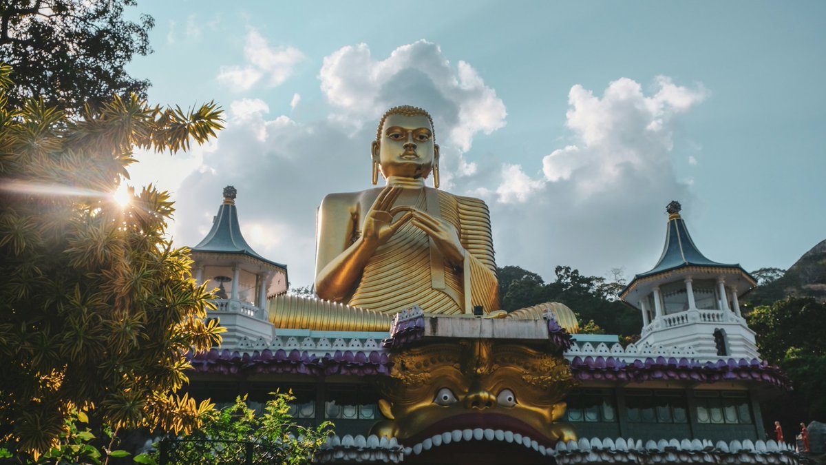 PatheraEscapes's tweet photo. Discover the stunning beauty of Dambulla Rock Cave Temple, a UNESCO World Heritage site that blends history, culture, and breathtaking views. 🏯

#DambullaTemple #SriLankaTravel #UNESCOHeritage #CulturalJourney #HistoricalSites #ExploreSriLanka #AdventureAwaits #WondersOfSriLanka https://t.co/jxEs5yirUh