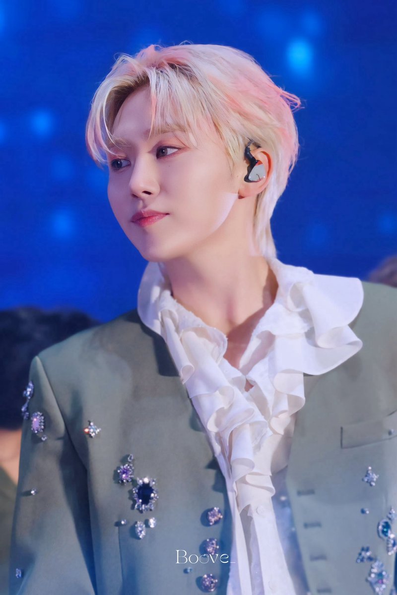boove_'s tweet photo. 241214 오사카

💖🎀💕

 #seventeen #세븐틴 #seungkwan #SVT #booseungkwan #승관 #부승관 #뿌
#夫胜寛 #胜寛 #夫勝寛 #SEUNGKWAN  #スングァン #セブチ https://t.co/boCRvHTmSV