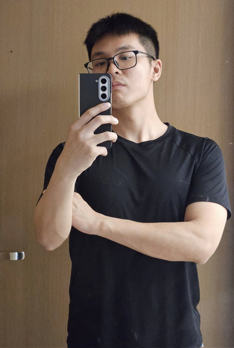 肉酱拌面 tweet media