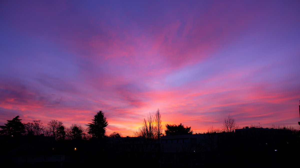 faresrsf's tweet photo. le ciel de ce matin est magnifique https://t.co/tTzS4umBD0