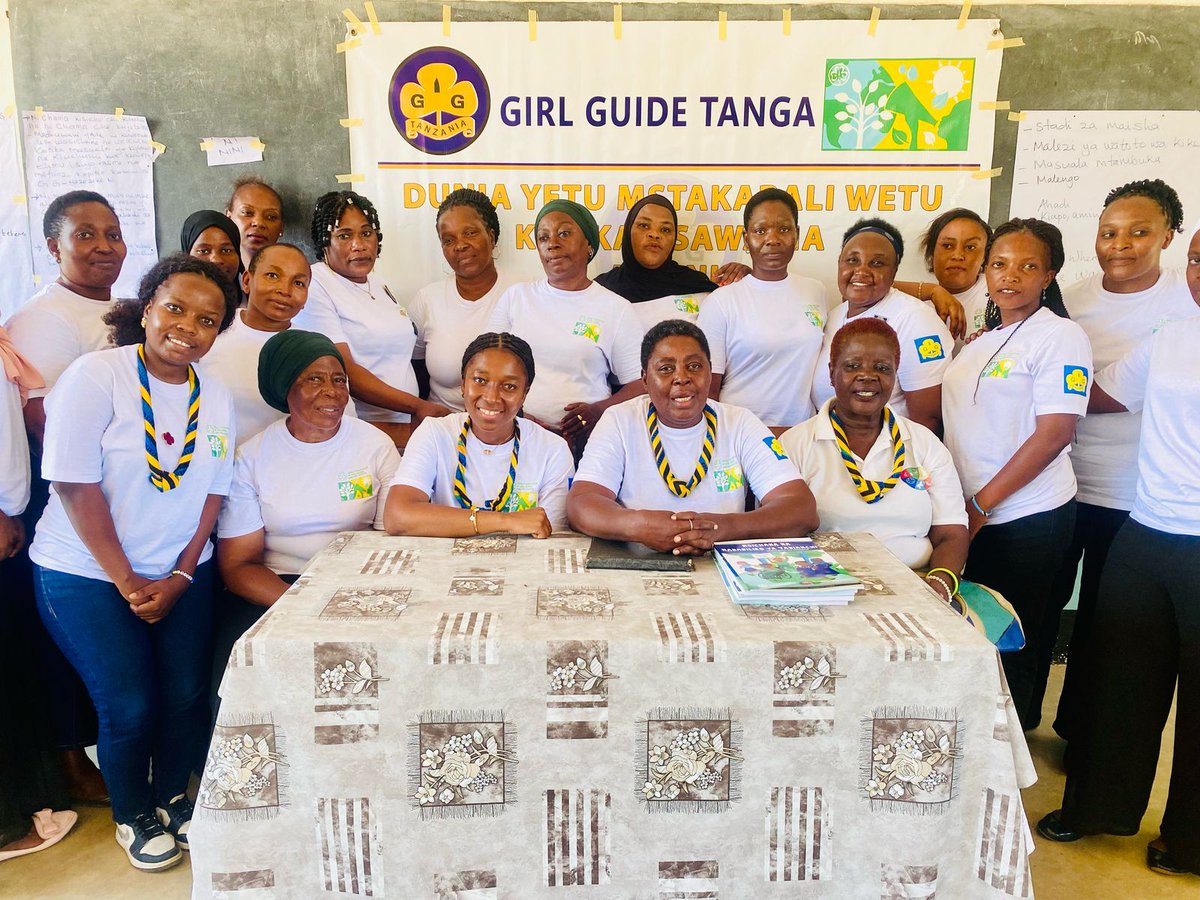 On Saturday, we commenced a Training of Trainers session in the Tanga region, bringing together 19 Guiders to enhance their skills and knowledge on climate action. 
#GirlsLedActionOnClimateChange
#GLACC
#WAGGGS