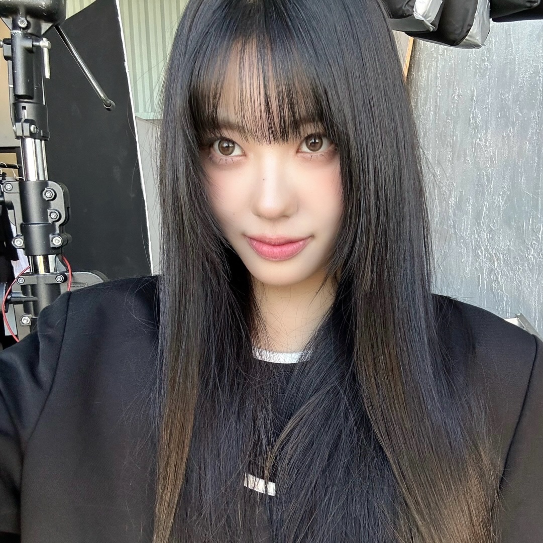 izna_offcl's tweet image. [izME📮]

나야✨💖 
오늘은 이즈나가 데뷔 100일입니다!
나야랑 이즈나 멤버들 덕분에 매일 너무 행복해요ㅠㅠ💕💝 항상 고마워요❤️
앞으로도 저희 이즈나가 나야를 행복하게 만들어 줄게요💞 더 멋있고 예쁜 모습들을 많이 보여드릴 수 있도록 열심히 하겠습니다!!
너무너무 사랑해요🤍🩵…