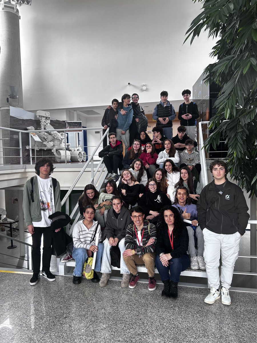 Centro Astrobiología (@c_astrobiologia) on Twitter photo El pasado 25/02/82025 vinieron a visitar el <a href="/C_Astrobiologia/">Centro Astrobiología</a> los muy interesados (y mejor comportados!) alumnos de 4 de la eso del CEIP <a href="/CeipsoElEncinar/">CEIPSO El Encinar</a> con quienes compartimos un tiempo de esparcimiento y aprendizaje muy bonito El pasado 25/02/82025 vinieron a visitar el <a href="/C_Astrobiologia/">Centro Astrobiología</a> los muy interesados (y mejor comportados!) alumnos de 4 de la eso del CEIP <a href="/CeipsoElEncinar/">CEIPSO El Encinar</a> con quienes compartimos un tiempo de esparcimiento y aprendizaje muy bonito