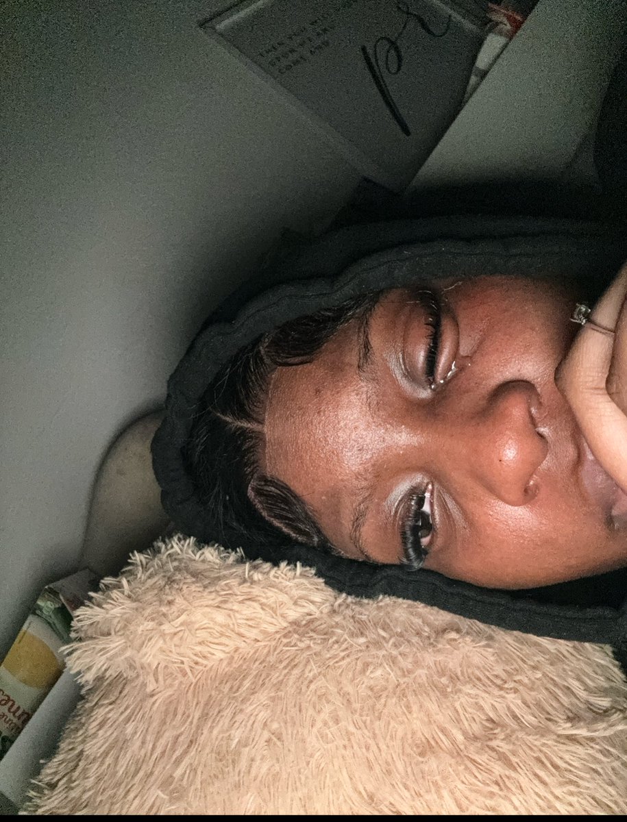 becaith's tweet image. Omggg donc je n’ai pas été la seule, j’ai pas pu dormir mais elle m’a fait la dépose à 00h
J’ai tellement cru que j’allais perdre la vue 😭 dommage pcq elle était bien gentille