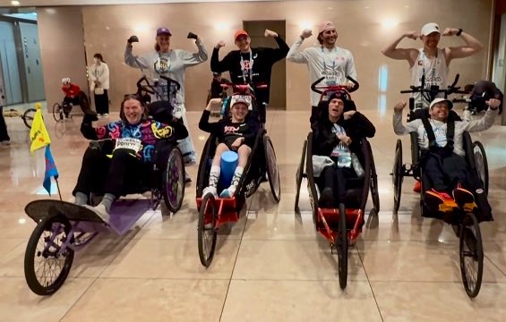 K2Runs's tweet photo. In an honor of a lifetime, Troy and I become the 1st &amp; only mixed duo team @tokyo42195_org (I become the 1st &amp; only female pusher at TM). Troy earned his 6th @WMMajors ⭐️ and completed his 98th marathon! 
https://t.co/UyYnoV61sH 
#beatingals #veteranswithals #tokyomarathon #wmm https://t.co/LB1v0bZK7S