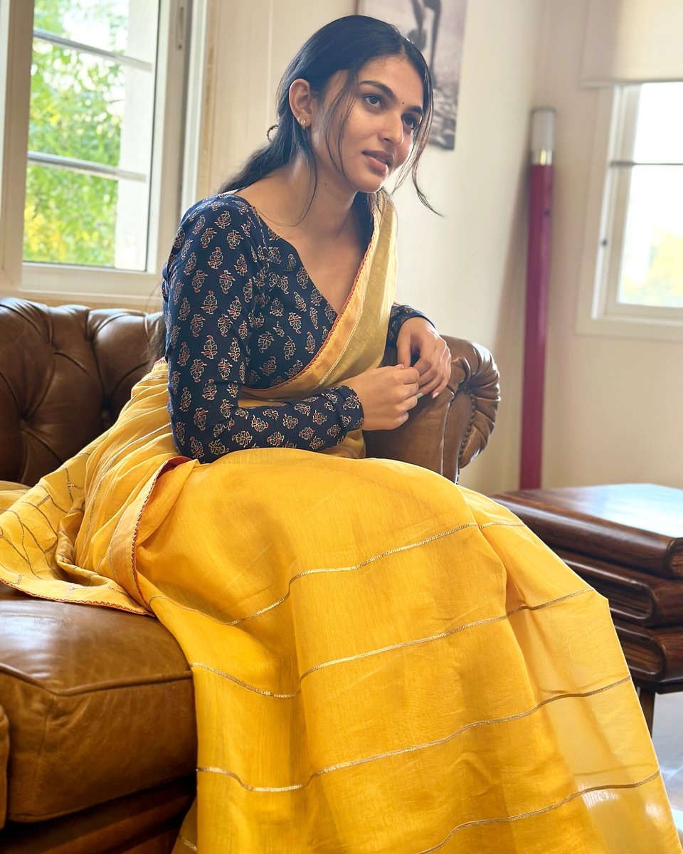 Feeling grateful for all the love and support. ❤️ What are you grateful for today?

#KayaduLohar #Dragon #mallukambi
