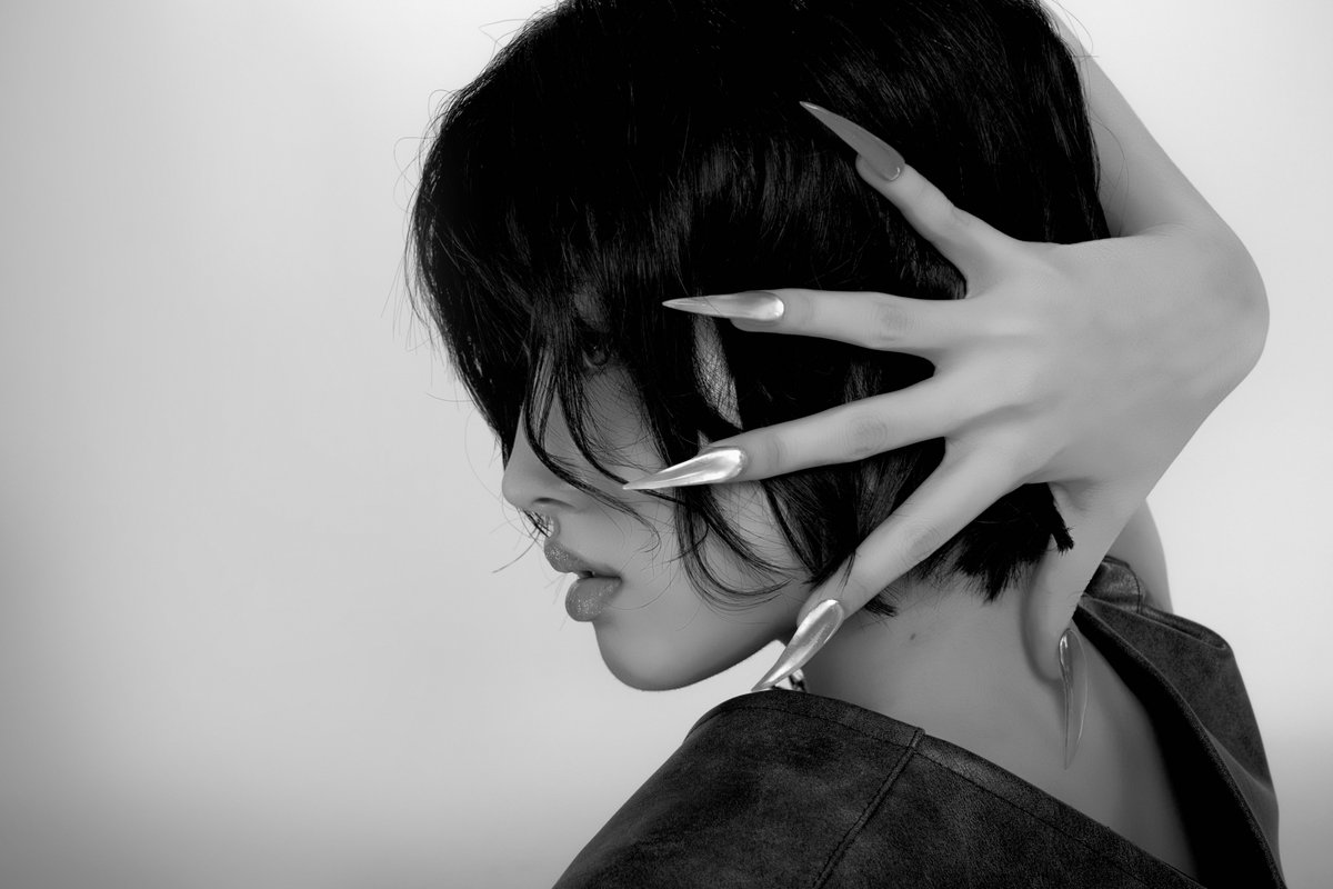 STAYC(스테이씨) tweet media