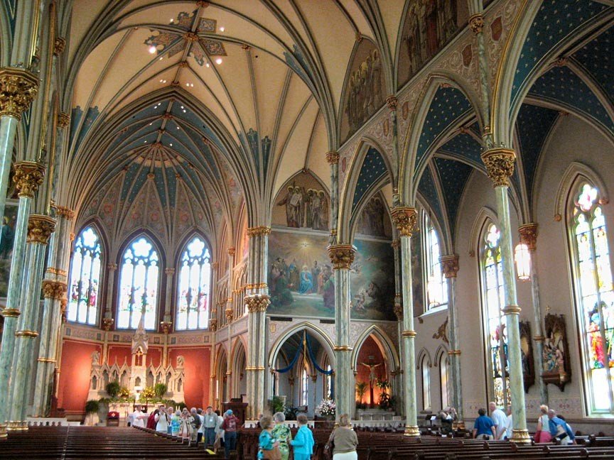 DogsRHeaven's tweet image. Cathedral of St. John the Baptist in Savannah vs
The Queen of Peace Pilgrimage Church of Neviges 
Which one is more conducive to contemplation and worship? 
#catholic #architechure